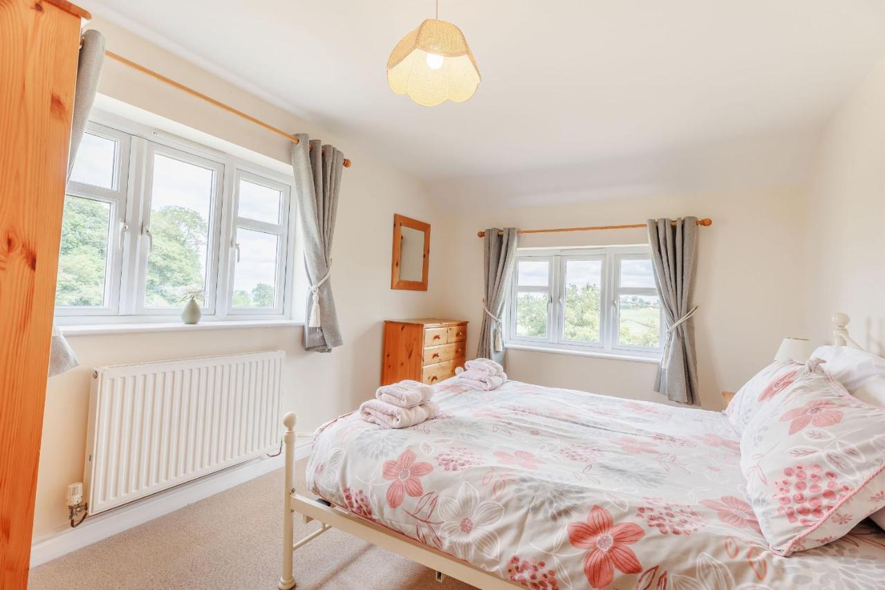 Wood Cottage Tenbury Wells Extérieur photo